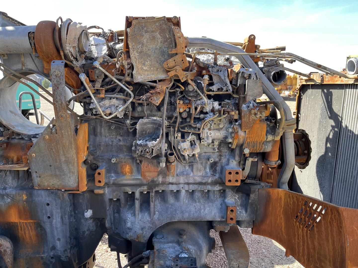 ./imagenes/INVOICE/2019/17542/TRACTOR JOHN DEERE 8320R (8).JPG